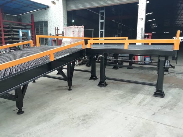 Loading Table with Dock Ramp-AZ RAMP-DISPATCH 103-44