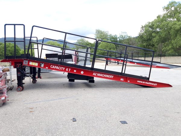 AZ RAMP-PRIME XS-6 RL.  Industrial Mobil Loading Ramp with lateral rail guard