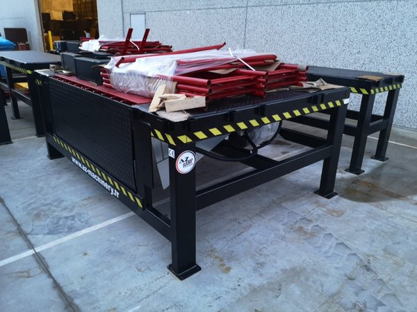 Loading Table AZ RAMP-DISPATCH 3-3 ZR 10T-90 °. 10 Ton Capacity
