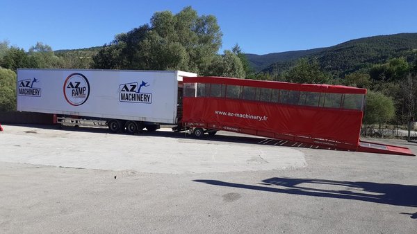 AZ RAMP-EASY XL-15-BCH . Mobil Loading Ramp  WIDE With Level Off and covered Tunnel PE,15 t Capacity